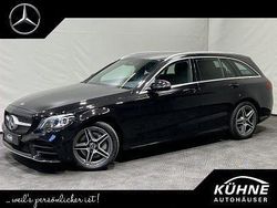 Schwarz Gebraucht 2020 Mercedes C300 AMG line Limousine | 29.950 € (Fairer Preis)