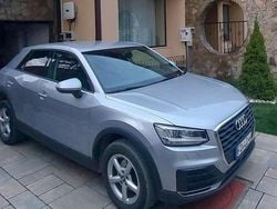 Grau Gebraucht 2020 Audi Q2 SUV | 17.990 € (Guter Preis)