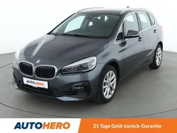 Grau Gebraucht 2018 BMW 218 Active Tourer Performance Van / Kleinbus | 15.010 € (Guter Preis)