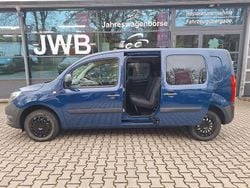 Blau Gebraucht 2014 Mercedes Citan 111 Van / Kleinbus | 6.666 € (Guter Preis)