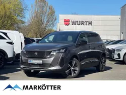 Grau Gebraucht 2023 Peugeot 5008 GTi Van / Kleinbus | 29.895 € (Fairer Preis)