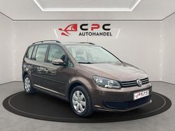 Braun Gebraucht 2012 VW Touran Trendline Van / Kleinbus | 7.900 € (Fairer Preis)