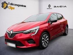 Rot Gebraucht 2022 Renault Clio V Techno Kleinwagen | 15.990 € (Fairer Preis)