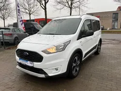 Weiß Gebraucht 2021 Ford Tourneo Connect Active Van / Kleinbus | 13.990 € (Fairer Preis)