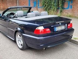 Blau Gebraucht 2003 BMW 318 Cabriolet M Sport Cabrio | 3.850 € (Guter Preis)