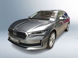 Graphite grau metallic Gebraucht 2024 Skoda Superb Selection Kombi | 45.980 € (Teuer)