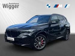 Schwarz Gebraucht 2024 BMW X5 M Sport SUV | 80.900 € (Teuer)