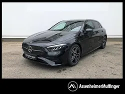 Metalliclack kosmosschwarz Gebraucht 2024 Mercedes A180 Limousine | 31.280 € (Etwas zu teuer)
