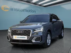 Grau Gebraucht 2020 Audi Q2 SUV | 23.599 € (Fairer Preis)