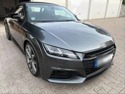 Grau Gebraucht 2016 Audi TT Comfort Cabrio | 24.900 € (Fairer Preis)