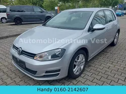 Silber Gebraucht 2015 VW Golf VII Comfortline Limousine | 9.890 € (Guter Preis)