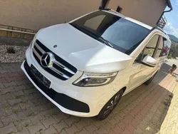 Weiß Gebraucht 2021 Mercedes V250 Van / Kleinbus | 46.890 €