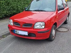 Rot Gebraucht 1998 Nissan Micra Kleinwagen | 650 € (Guter Preis)