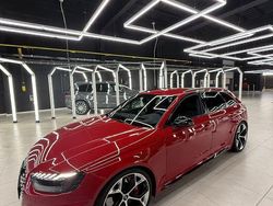 Rot Gebraucht 2024 Audi RS4 Competition Limousine | 66.500 €