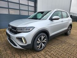 Silber Gebraucht 2024 VW T-Cross Style SUV | 23.490 € (Fairer Preis)
