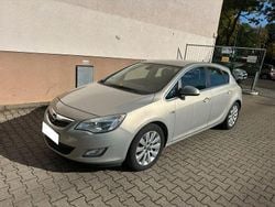 Silber Gebraucht 2010 Opel Astra Cosmo Limousine | 2.299 € (Fairer Preis)