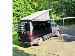 Grau Gebraucht 2016 VW T6 Comfortline Van | 32.500 €