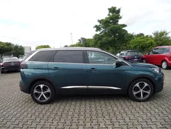 Emerald crystal Gebraucht 2020 Peugeot 5008 GT-line Van / Kleinbus | 17.500 € (Superpreis)