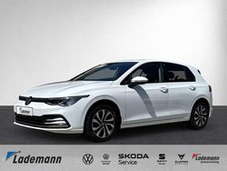 Pure white Gebraucht 2022 VW Golf VIII Active Limousine | 23.879 € (Fairer Preis)