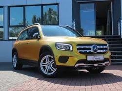 Grau Gebraucht 2020 Mercedes GLB200 SUV | 27.900 € (Guter Preis)