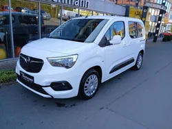 Jade weiß Gebraucht 2021 Opel Combo Life Edition Van / Kleinbus | 16.970 € (Superpreis)