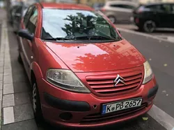 Rot Gebraucht 2003 Citroën C3 Kleinwagen | 1.000 € (Fairer Preis)