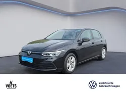 Schwarz Gebraucht 2023 VW Golf VIII Life Limousine | 20.988 € (Fairer Preis)