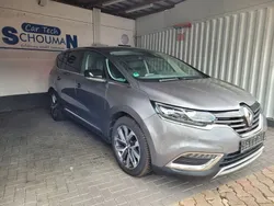 Grau Gebraucht 2015 Renault Espace Van / Kleinbus | 11.900 € (Fairer Preis)