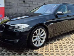 Black sapphire metallic Gebraucht 2011 BMW 530 Kombi | 12.990 € (Guter Preis)