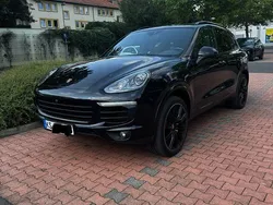 Schwarz Gebraucht 2018 Porsche Cayenne SUV | 39.000 € (Etwas zu teuer)