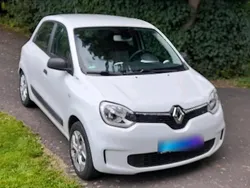 Weiß Gebraucht 2020 Renault Twingo Life Kleinwagen | 8.250 € (Guter Preis)