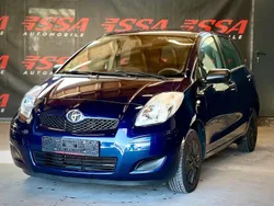 Blau Gebraucht 2010 Toyota Yaris Limousine | 3.490 € (Fairer Preis)