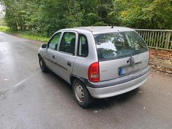 Silber Gebraucht 1999 Opel Corsa Limousine | 599 € (Superpreis)