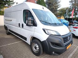 Weiß Gebraucht 2023 Fiat Ducato Van | 24.790 € (Guter Preis)
