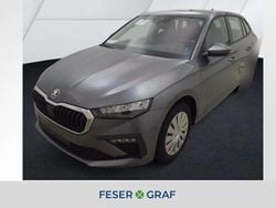 Graphitegrau metallic Gebraucht 2025 Skoda Scala Essence Kleinwagen | 20.840 € (Guter Preis)