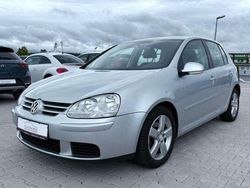 Silber Gebraucht 2006 VW Golf V Sportline Limousine | 3.980 € (Etwas zu teuer)