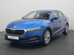 Blau Gebraucht 2023 Skoda Octavia Style Limousine | 23.490 € (Guter Preis)