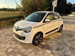 Weiß Gebraucht 2016 Renault Twingo Experience Kleinwagen | 5.700 € (Fairer Preis)
