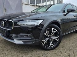 Schwarz Gebraucht 2021 Volvo V90 CC Pro Kombi | 23.990 €