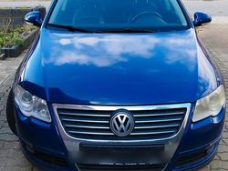 Blau Gebraucht 2006 VW Passat Limousine | 2.000 € (Guter Preis)