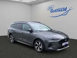 Magneticgrau (metallic) Gebraucht 2023 Ford Focus Active X Kombi | 23.290 € (Etwas zu teuer)