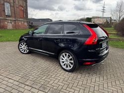 Schwarz Gebraucht 2013 Volvo XC60 Inscription SUV | 13.000 € (Fairer Preis)