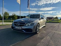 Grau Gebraucht 2014 Mercedes E63S AMG AMG Kombi | 25.900 € (Guter Preis)