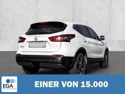 Weiß metallic Gebraucht 2019 Nissan Qashqai N-Connecta SUV | 16.780 € (Fairer Preis)
