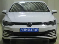 Pure white Gebraucht 2020 VW Golf VIII Life Limousine | 19.950 € (Guter Preis)