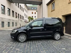 Schwarz Gebraucht 2019 VW Caddy Highline Van / Kleinbus | 23.990 € (Etwas zu teuer)