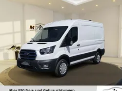 Frozen white uni Gebraucht 2023 Ford E-Transit Trend Van | 38.879 € (Guter Preis)