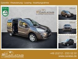 Grau Gebraucht 2017 Peugeot Partner Tepee Allure Van / Kleinbus | 9.333 € (Fairer Preis)