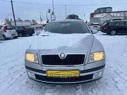 Silber Gebraucht 2008 Skoda Octavia Ambiente Kombi | 1.900 € (Guter Preis)