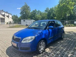 Blau Gebraucht 2009 Skoda Fabia Ambiente Kleinwagen | 3.999 € (Fairer Preis)